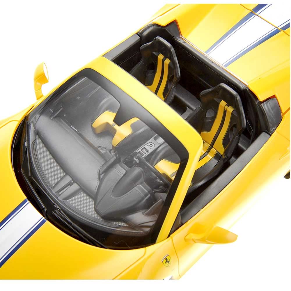 Amazon.co.jp: 公式ライセンスリモートコントロールカー フェラーリ 1